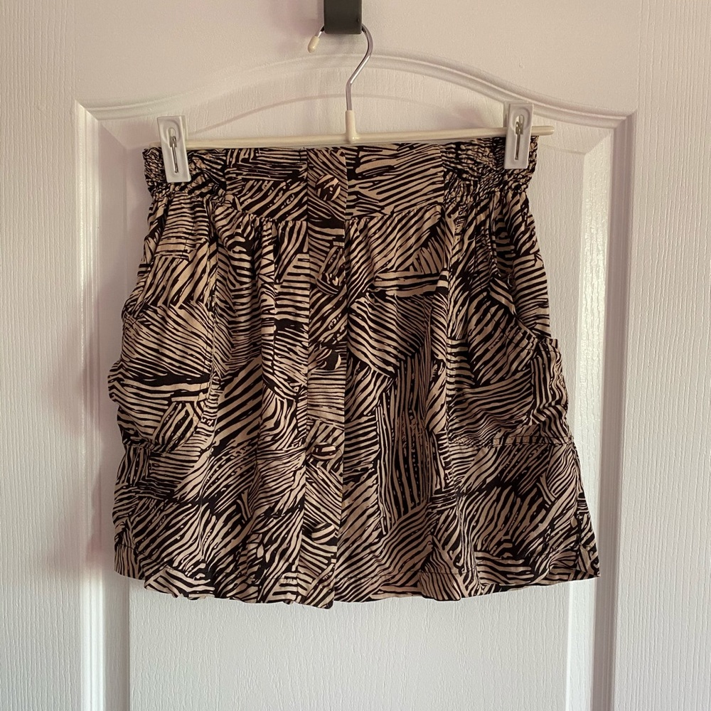 3/ $25 Cotton ON printed skirt